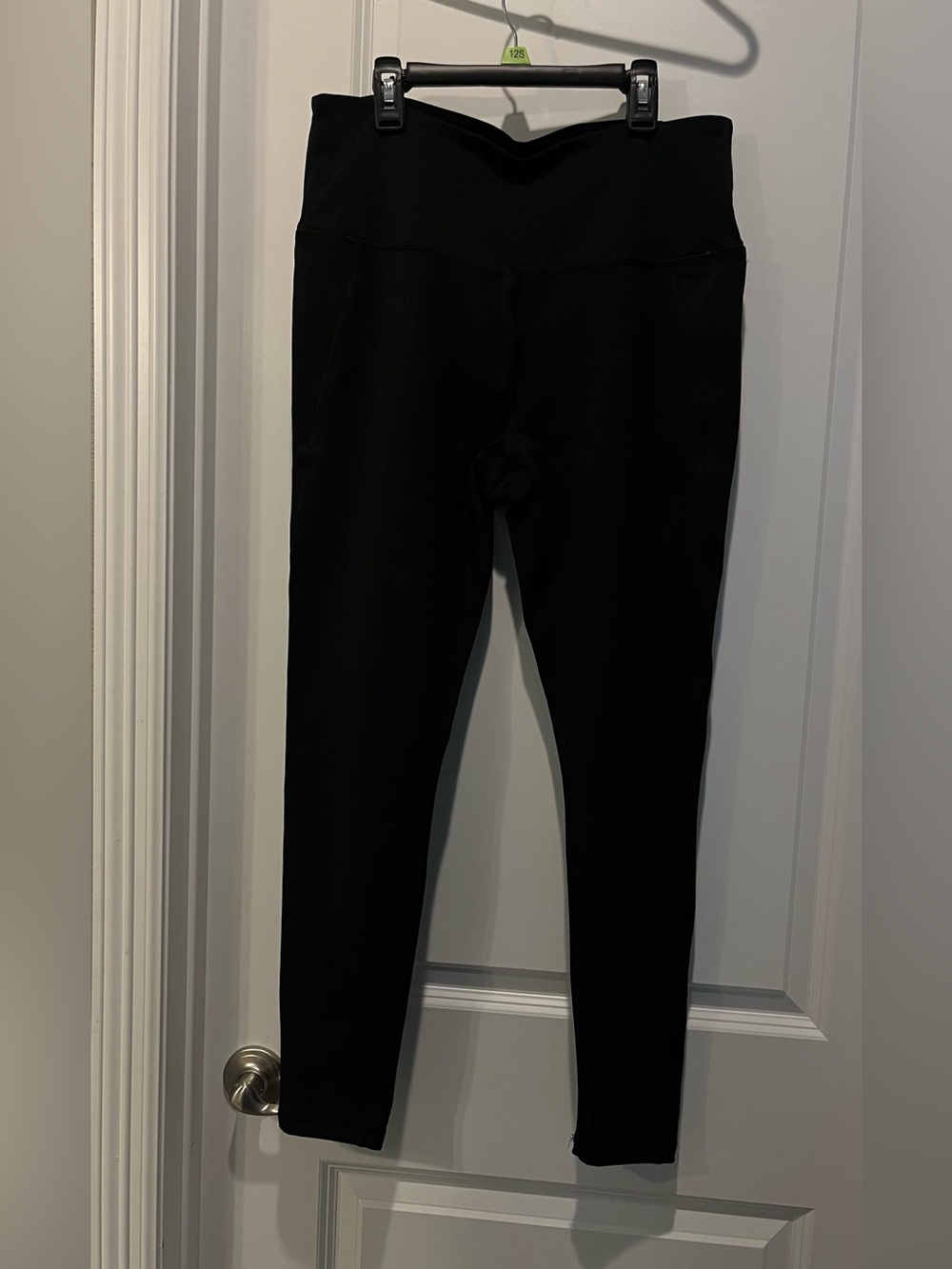 Avalanche Women’s Activewear Black Soft High- Waist Leggings Size XL - Picture 2 of 13